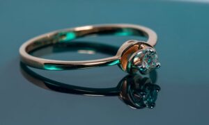 Bague de fiançailles Les modèles indémodables pour célébrer l'amour