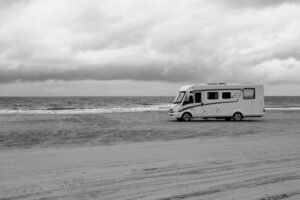 Vacances insolites : vivez l'aventure avec un camping-car